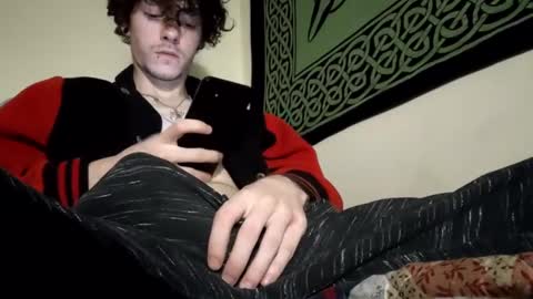 Stitch online show from February 15, 10:44 am