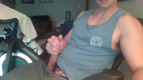 leafs22 online show from June 2, 12:44 am