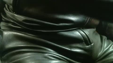 Leathermotocross online show from November 21, 7:13 pm