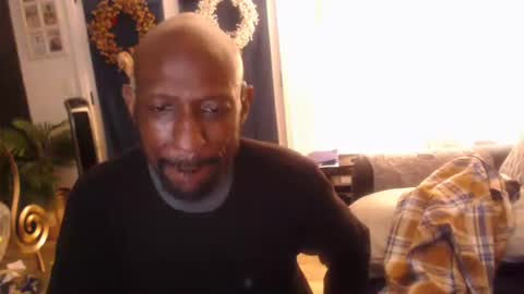 Ebony DeafGuy online show from November 25, 8:05 am