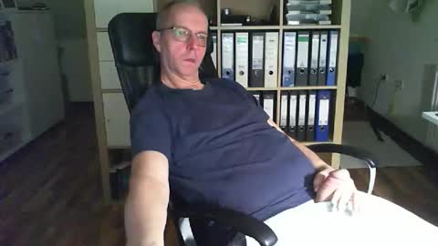 Dave online show from February 6, 4:48 pm