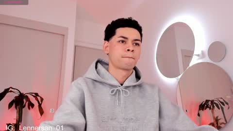 Lenner C. online show from January 31, 3:09 am