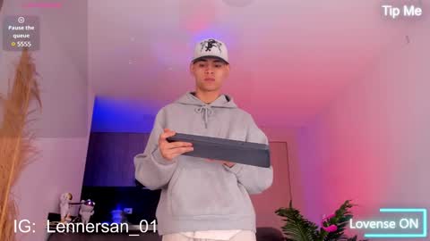 Lenner INDEPENDENT MODEL online show from February 10, 3:24 am