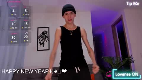 Lenner INDEPENDENT MODEL online show from January 11, 9:26 am