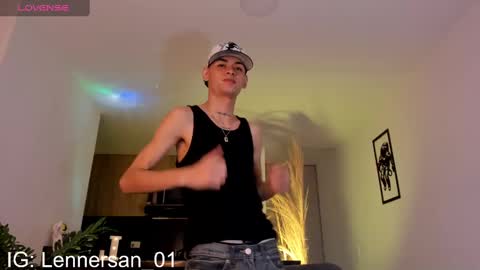 Lenner INDEPENDENT MODEL online show from February 23, 6:55 am