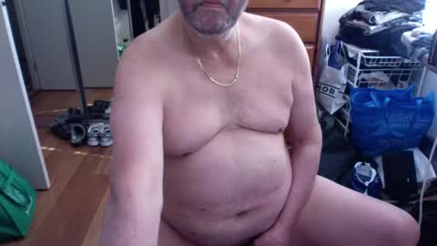 Snapshot of lennyfife chatting on October 2, 10:14 pm Pussylicker online show from October 2, 10:14 pm