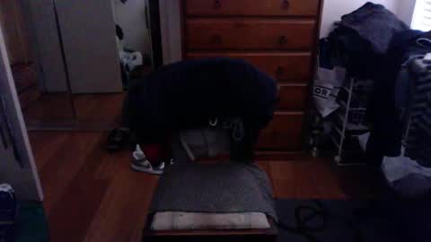 Snapshot of lennyfife chatting on February 23, 7:06 am Pussylicker online show from February 23, 7:06 am