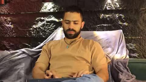 Leo  Diaz online show from November 4, 10:33 pm