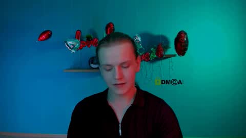 leo_void online show from February 15, 8:17 pm