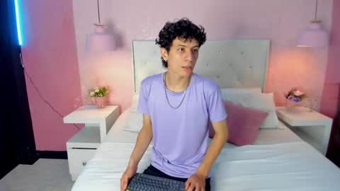 Leo online show from March 19, 3:10 am