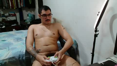 leonino231 online show from April 19, 6:10 pm