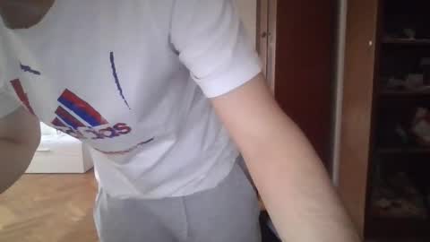 neoglo online show from March 13, 3:41 pm