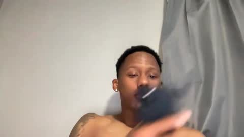 letmeeatup online show from January 17, 7:05 pm