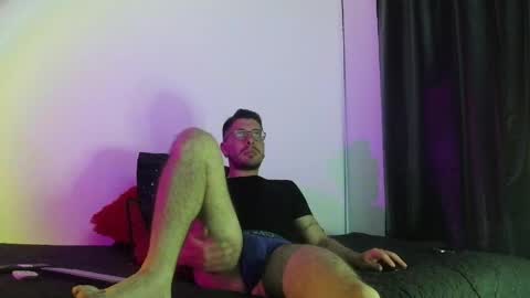 Torres online show from May 5, 2:13 am