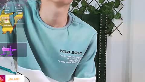 Levi  online show from February 6, 2:58 pm