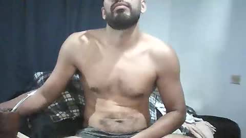 leviatanencasa online show from March 12, 12:46 pm