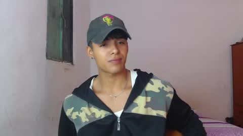 i  am lewis ly EDUARDO MEMDOZA15 online show from June 8, 5:14 pm