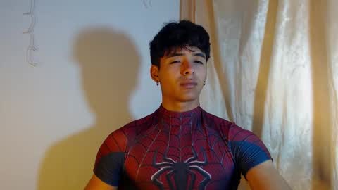 i  am lewis ly EDUARDO MEMDOZA15 online show from January 13, 3:16 pm