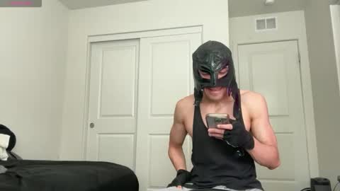 Dromaeosaurex online show from November 8, 10:13 pm