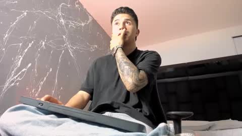 Liam Smith online show from September 20, 11:54 am