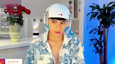 Liam online show from November 5, 12:23 am