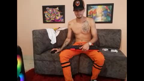 Andres online show from September 11, 9:47 pm