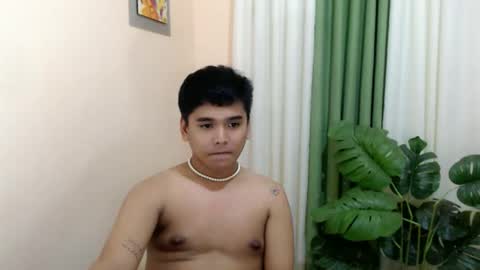 liam_anthonyxx online show from November 14, 4:08 pm