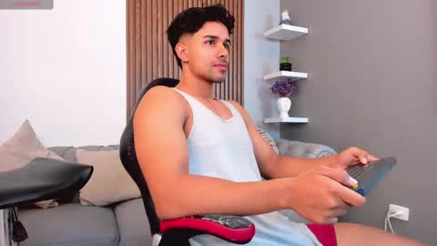 Liam Collins online show from March 5, 11:49 am