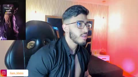 LIAM KLEIN online show from January 8, 11:26 am