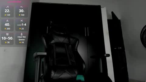 Liam online show from December 22, 4:53 am