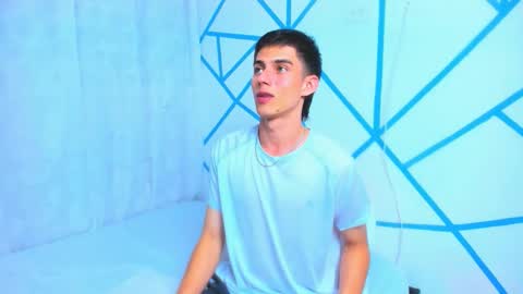 Liam scott77 online show from November 5, 1:51 am