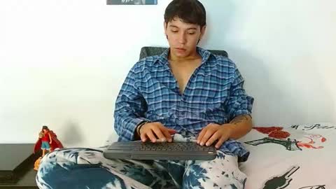 liamxul online show from February 20, 7:26 pm