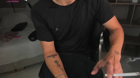 LiamDeep online show from February 24, 9:04 pm