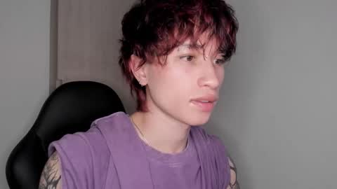 Liam online show from February 2, 5:50 am