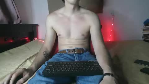 Snapshot of liammason_ chatting on October 20, 3:54 am liammason_ online show from October 20, 3:54 am