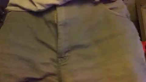 lie2ne online show from November 7, 8:45 pm