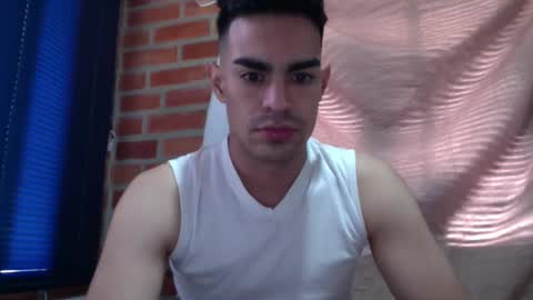 Snapshot of liiam_collins chatting on January 12, 1:48 pm liiam online show from January 12, 1:48 pm