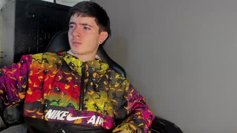 liio____ online show from June 23, 2:05 am