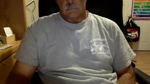 likefhot online show from April 20, 1:24 pm