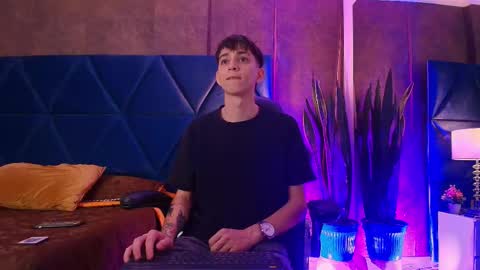 LION FOSTER online show from December 2, 8:45 pm