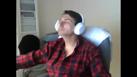 liongr69 online show from February 5, 8:00 am