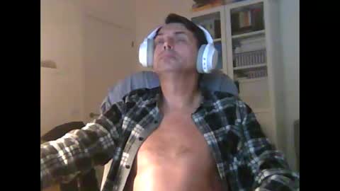 liongr69 online show from November 4, 10:33 pm