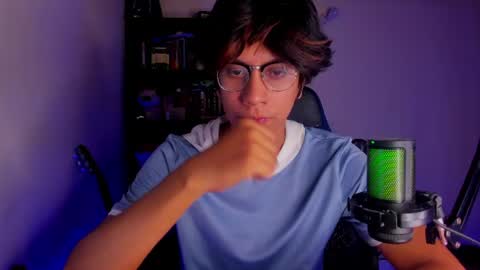 Literateboy online show from July 18, 1:56 am