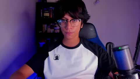 Literateboy online show from July 23, 1:42 am