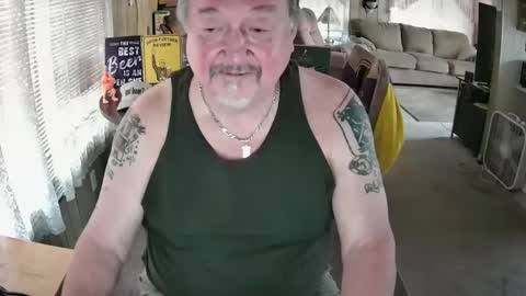 Littled83057 online show from March 25, 7:40 pm