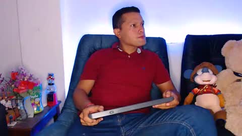 Manu online show from February 16, 3:15 am