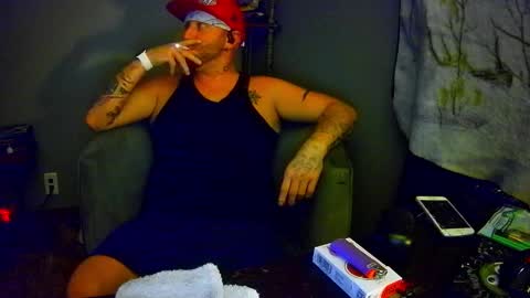 livingpuddle online show from September 17, 5:52 am