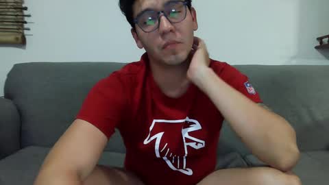 Lobo online show from February 15, 3:20 am