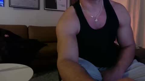 Snapshot of lockdownlove chatting on January 15, 1:23 am lockdownlove online show from January 15, 1:23 am