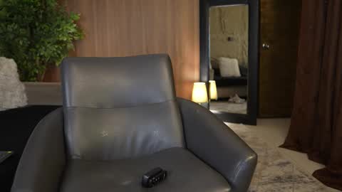 logan_cardenas1 online show from October 5, 12:58 am